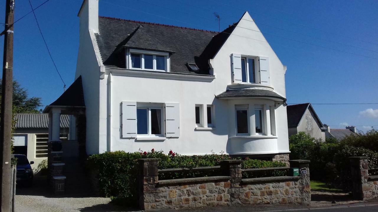 Maison Spacieuse Entre La Ville Et La Cote Saint-Martin-des-Champs  Exterior foto