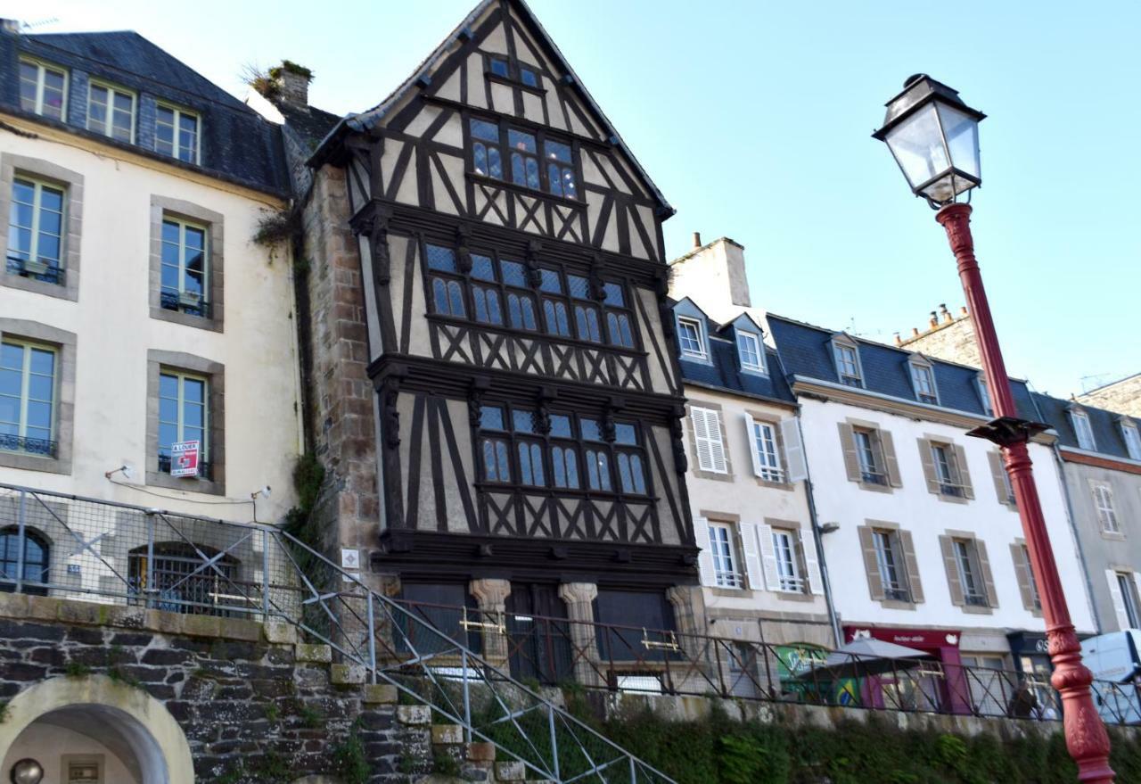 Maison Spacieuse Entre La Ville Et La Cote Saint-Martin-des-Champs  Exterior foto
